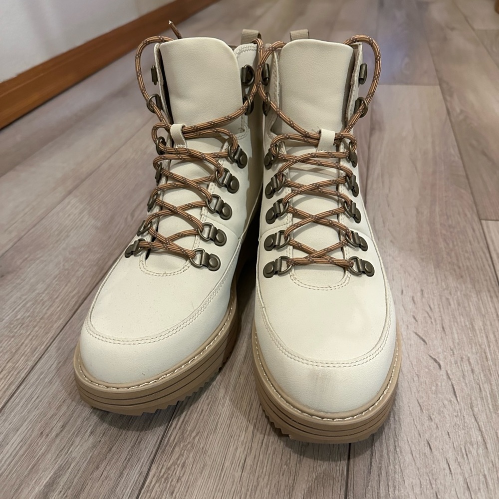 Teva Midform Boot - Picture 7 of 7